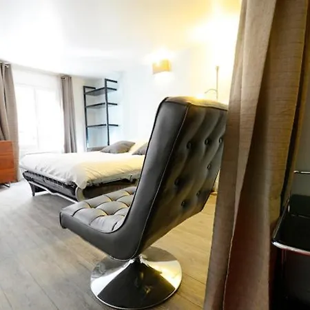 Apartman Into - De Ville Párizs